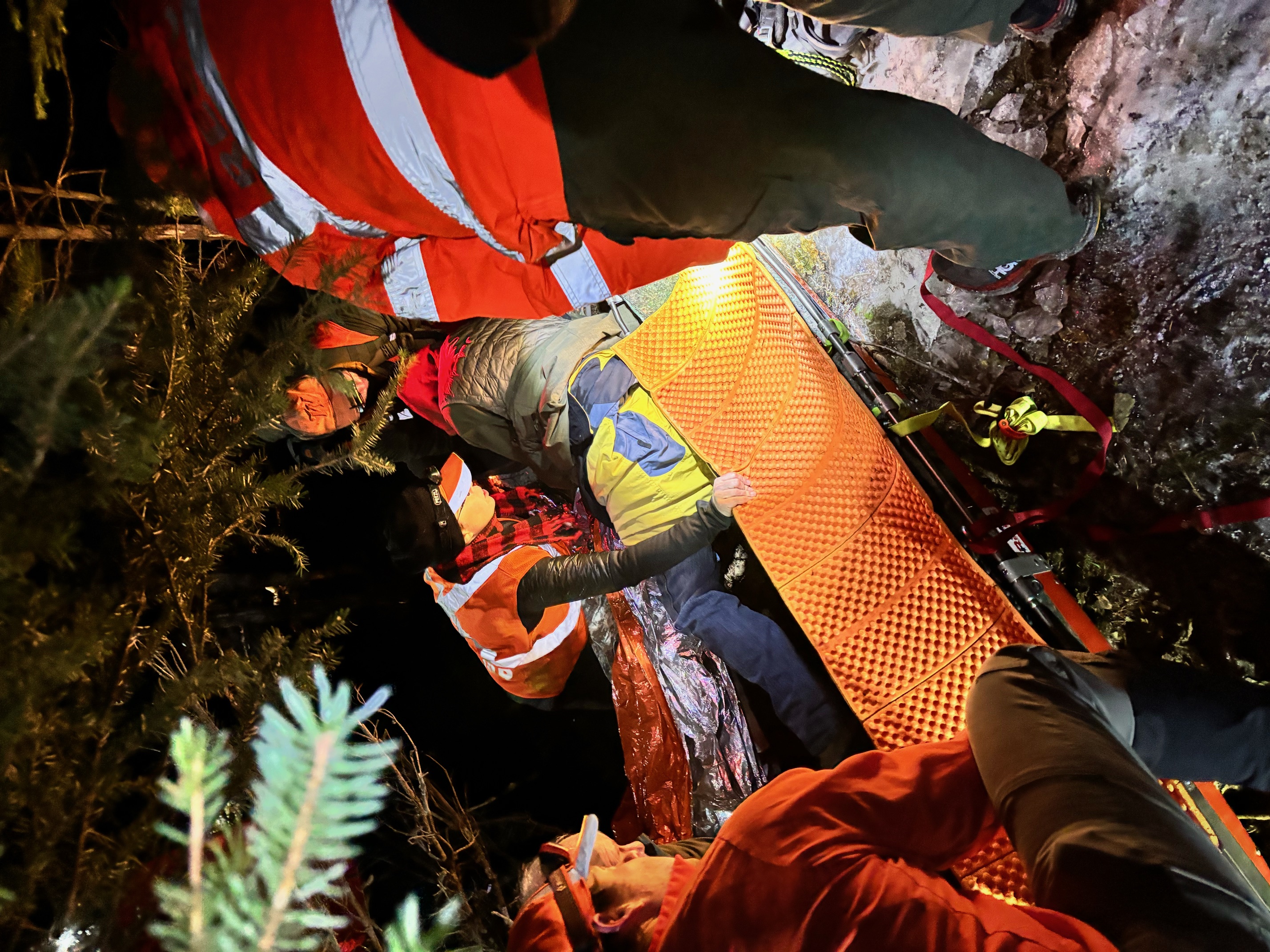 Rescuing injured hiker